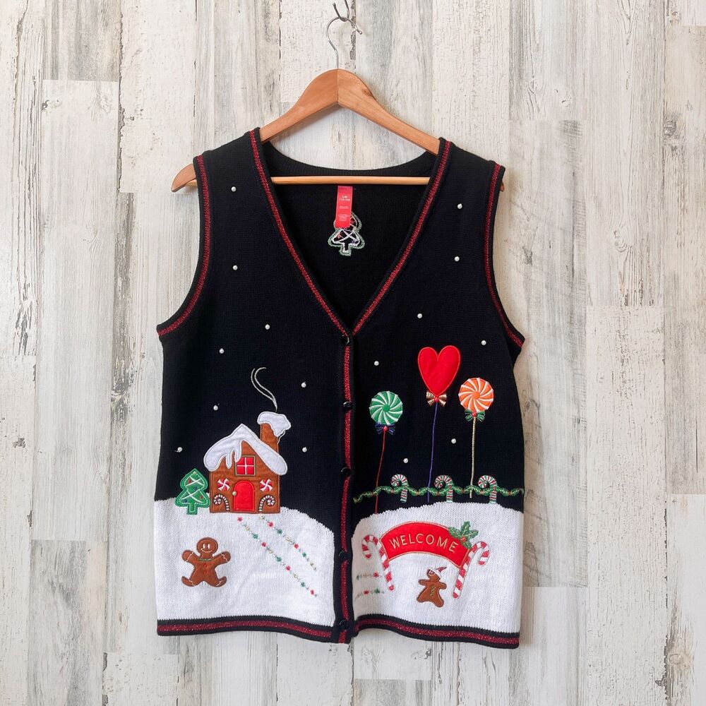 Christmas Sweater Vest L Holiday Party Ginger Bread Snow Black Grandmacore